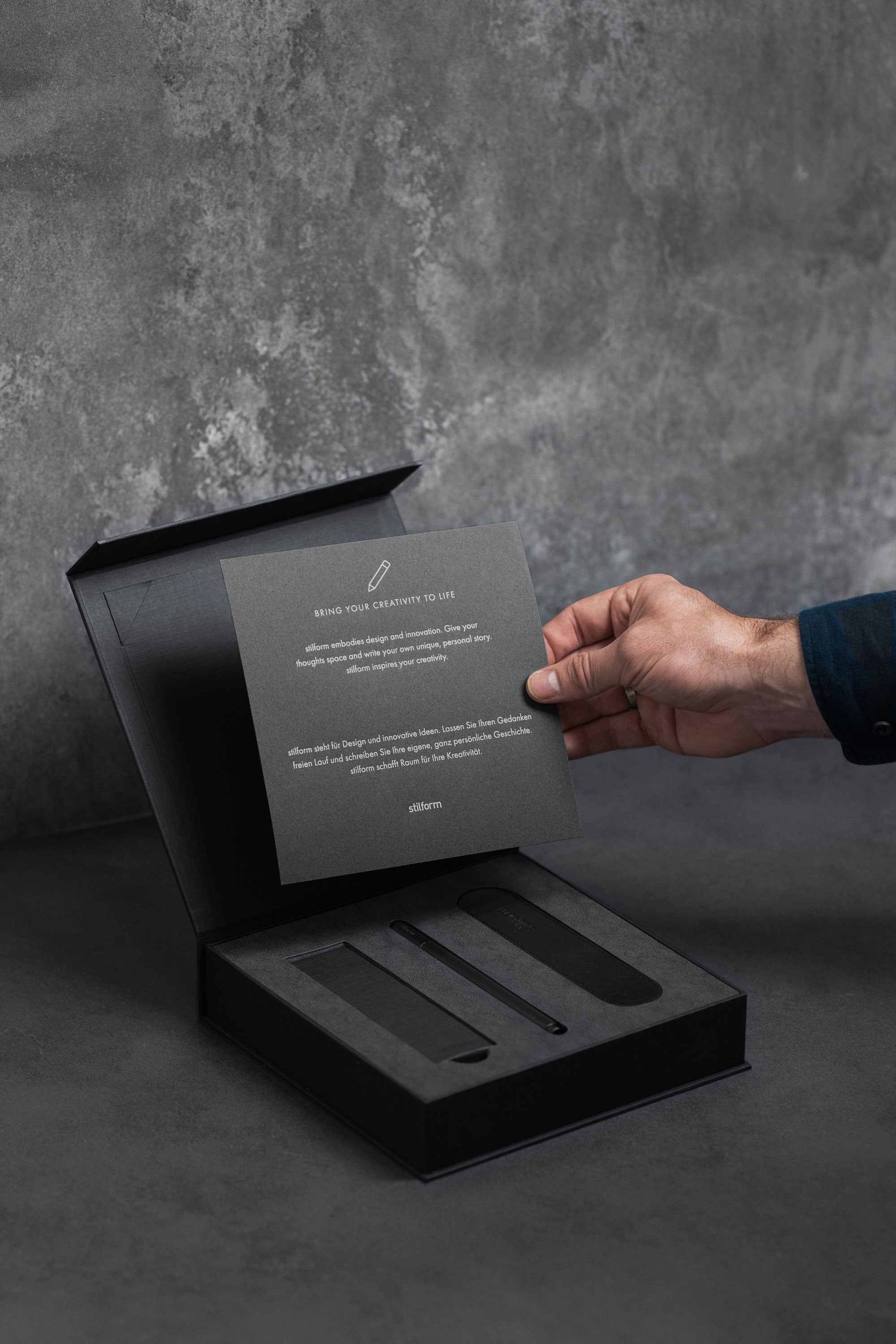 ARC Gel Pen Stealth Edition Giftbox